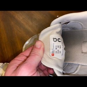 RARE COLOR! Men’s On Clouds